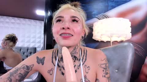 miss___angel online show from 02-12-25, 09:11