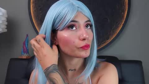 Snapshot of miss___charlotte chatting on 12-22-25, 06:16 Charlotte online show from 12-22-25, 06:16