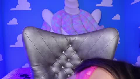 Sara online show from 01-11-25, 09:04