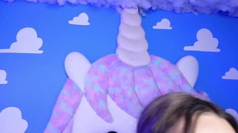 Sara online show from 02-17-25, 09:08