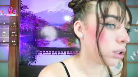 Sara online show from 03-12-25, 09:13