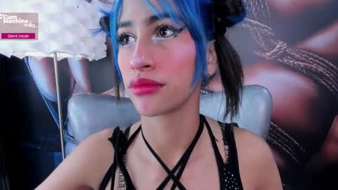 Taylor online show from 12-17-25, 02:06