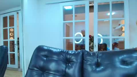 Abigail online show from 10-15-25, 06:08