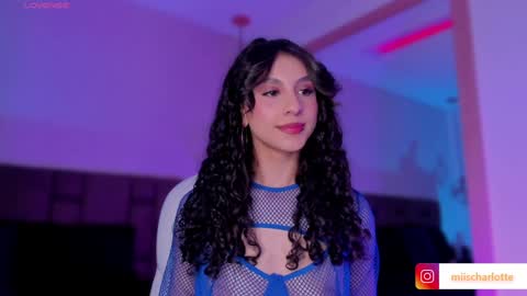 Snapshot of miss__charlotte_ chatting on 01-23-25, 02:44 Charlotte online show from 01-23-25, 02:44