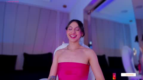 Snapshot of miss__charlotte_ chatting on 01-24-25, 10:11 Charlotte online show from 01-24-25, 10:11