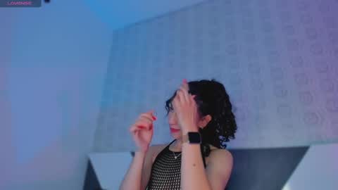 Snapshot of miss__charlotte_ chatting on 02-15-25, 09:16 Charlotte online show from 02-15-25, 09:16