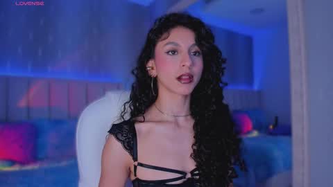 Snapshot of miss__charlotte_ chatting on 09-27-25, 05:23 Charlotte online show from 09-27-25, 05:23