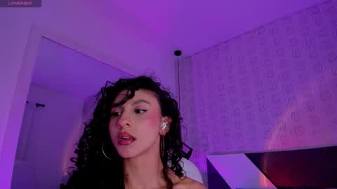 Snapshot of miss__charlotte_ chatting on 11-05-25, 03:50 Charlotte online show from 11-05-25, 03:50