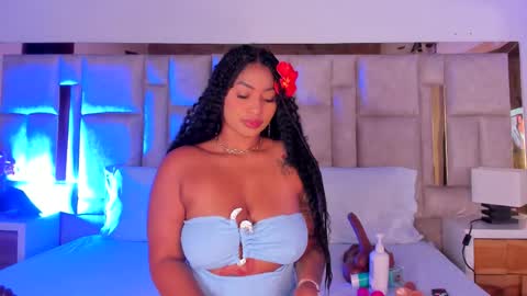 Snapshot of miss_abigail_ chatting on 11-16-25, 12:44 Miss Abigail online show from 11-16-25, 12:44