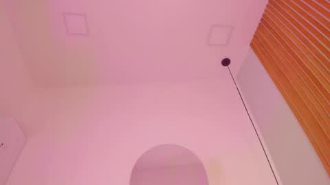 Amber  online show from 04-09-26, 06:19