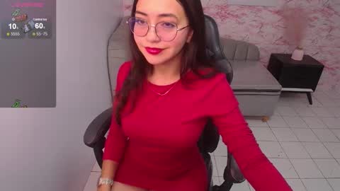 Snapshot of miss_andrea_t chatting on 01-24-25, 10:43 andrea online show from 01-24-25, 10:43