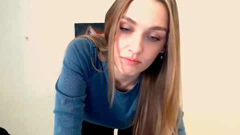 Angelina online show from 10-07-25, 05:59
