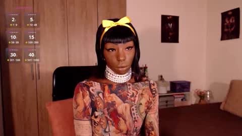 Aria Diaz online show from 11-19-25, 11:16