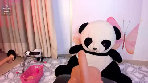 Snapshot of miss_blowjob4u chatting on 10-21-25, 03:07 miss_blowjob4u online show from 10-21-25, 03:07