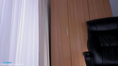 Ivy online show from 10-09-25, 10:24