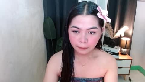 Briella online show from 09-28-25, 02:33