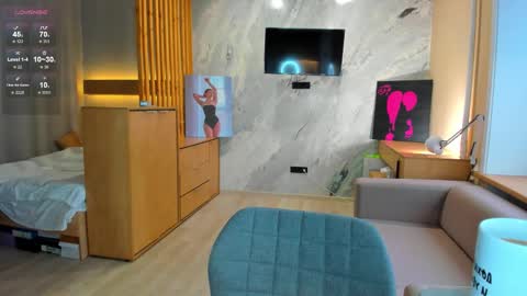 Sandy online show from 09-12-25, 01:06