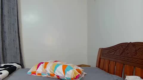 Candy online show from 02-13-25, 08:38