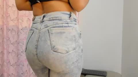 miss_charlotte_ls online show from 09-26-25, 04:22