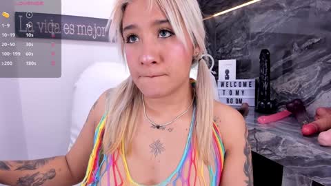 Danika online show from 12-26-24, 10:59