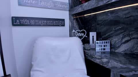 Danika online show from 02-06-25, 10:59