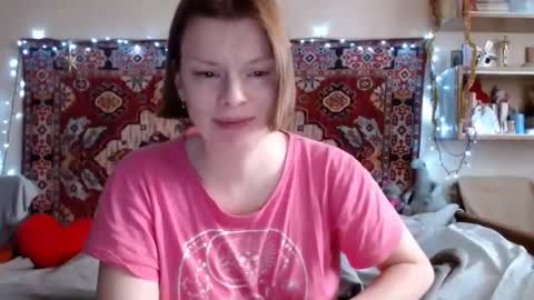 Elis online show from 12-18-24, 12:18
