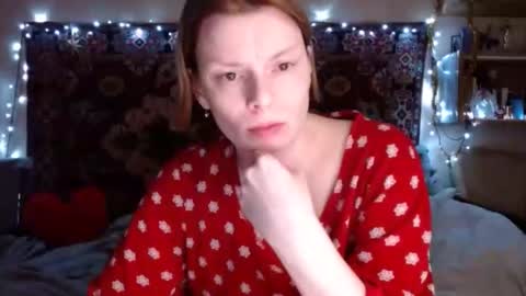 Elis online show from 12-26-24, 01:21