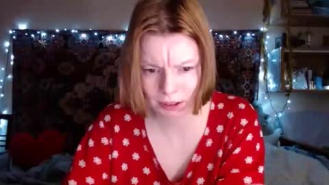 Elis online show from 01-14-25, 02:22