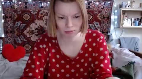 Elis online show from 02-18-25, 12:06