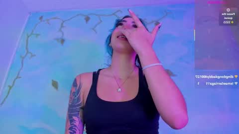 miss_evans_ online show from 11-08-25, 09:09