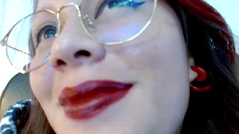 Miss Evoleth online show from 01-21-25, 05:16