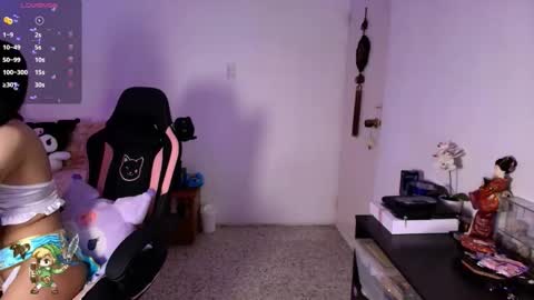 Asami  online show from 11-10-25, 03:16