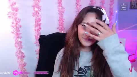 miss_jhelenaa_ online show from 10-04-25, 12:30