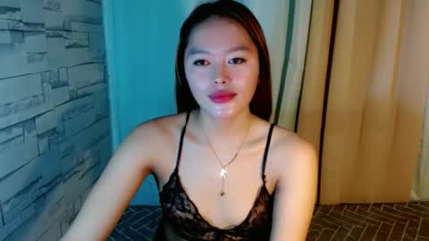 Snapshot of miss_kath chatting on 01-21-25, 02:33 miss kath online show from 01-21-25, 02:33