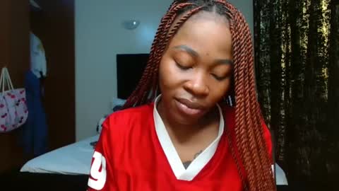Snapshot of miss_kiarrafit chatting on 02-16-25, 09:59 Miss Kiarrafit online show from 02-16-25, 09:59