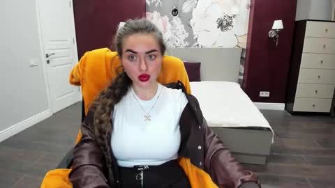 Snapshot of miss_kiten chatting on 01-06-26, 07:50 miss_kiten online show from 01-06-26, 07:50