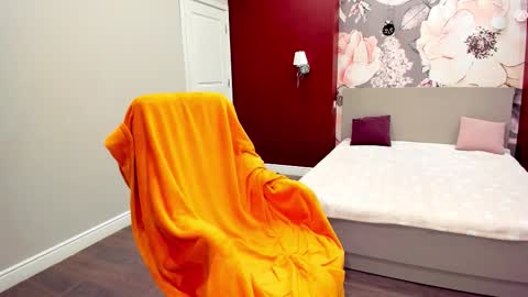 Snapshot of miss_kiten chatting on 02-20-26, 05:15 miss_kiten online show from 02-20-26, 05:15