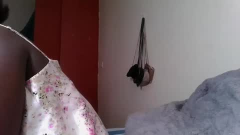 miss_kookie online show from 02-04-25, 08:17