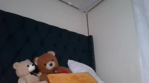 miss_kookie online show from 09-17-25, 02:13