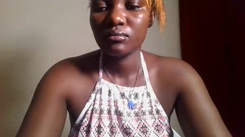 miss_kookie online show from 10-28-25, 11:47