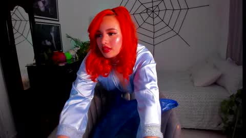 Snapshot of miss_londonn_ chatting on 10-22-25, 12:11 Here is Londonn Thank you for being part of this day I wish you an excellent rest. online show from 10-22-25, 12:11