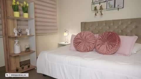 Alejandra online show from 01-13-26, 10:59