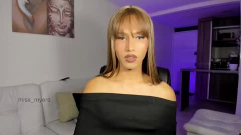 Goddess Myers  thumb up is important for me kisses  online show from 10-30-25, 10:54