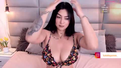 onlyfanskataleyaross online show from 10-16-25, 01:17