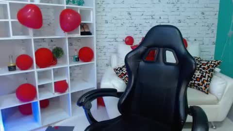 Shaira  online show from 02-15-26, 01:02