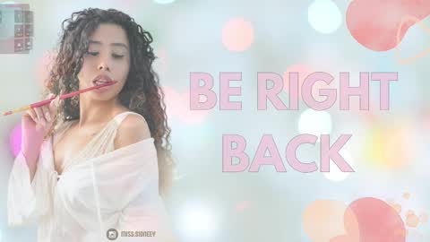 Amy Olivera online show from 11-18-25, 01:15