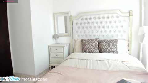 Snapshot of miss_smithx chatting on 12-05-24, 04:01 Zoee online show from 12-05-24, 04:01