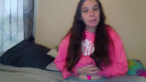 Bella online show from 11-24-25, 05:12