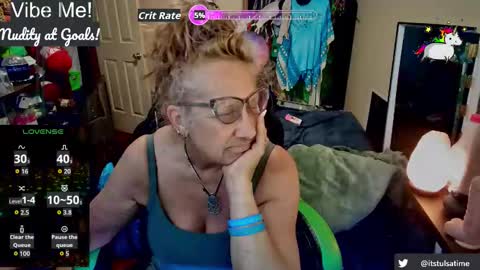 Tulsa Mae aka Mz. Pahkah online show from 01-09-26, 11:50