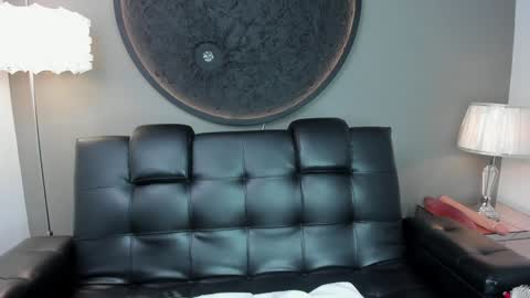 Vaiolette online show from 12-24-24, 10:33